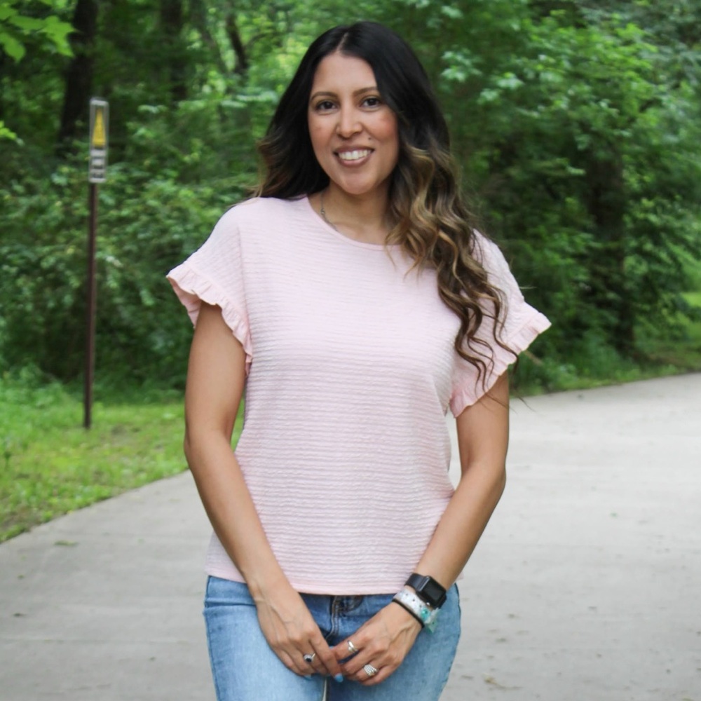 Textured Ruffled Short Sleeve Top